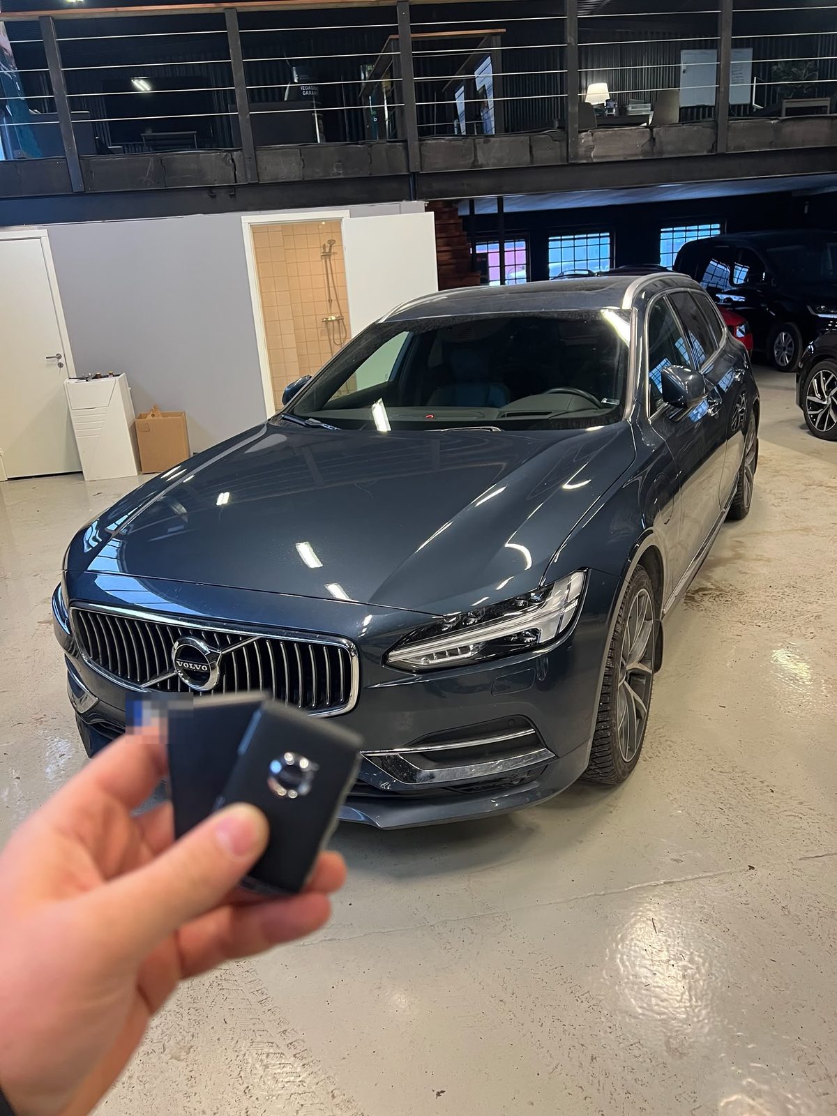 Programmerad bilnyckel till Volvo V90