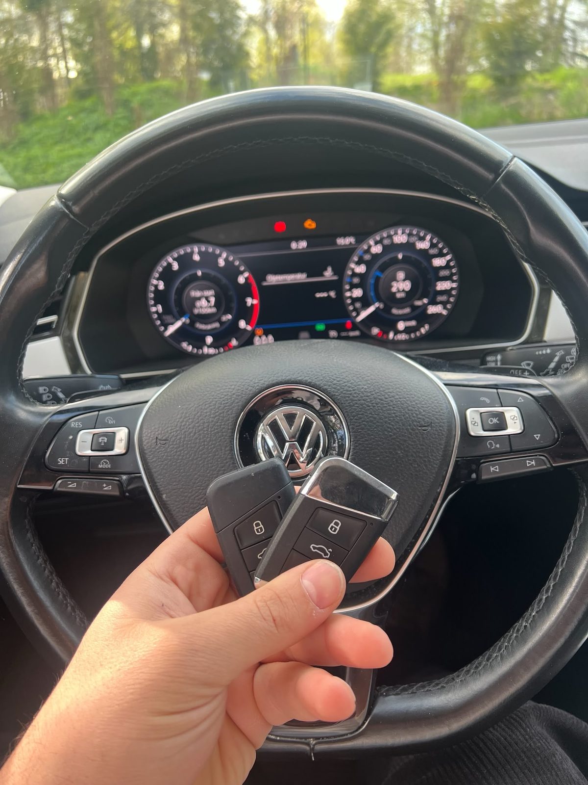OBD-diagnostik och key coding inuti Volkswagen Passat